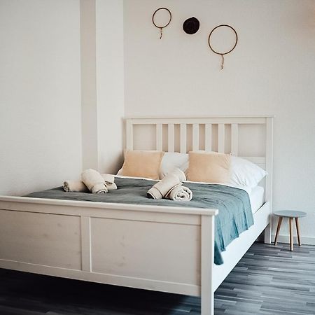 Fewostaeps- Moderne Unterkunft, Zentrumsnah Plauen Dış mekan fotoğraf